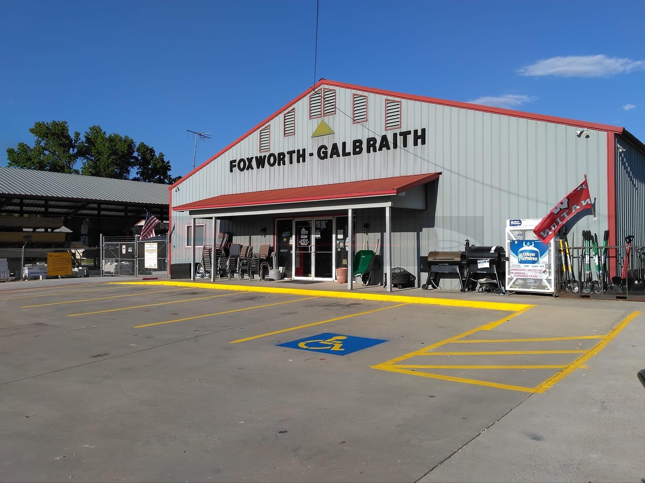 Parking Lot Maintenance and Parking Lot Striping for Foxworth-Galbraith in Winnsboro, Texas